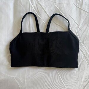 NoBull Sleek V-Back Sports Bra - Black / S